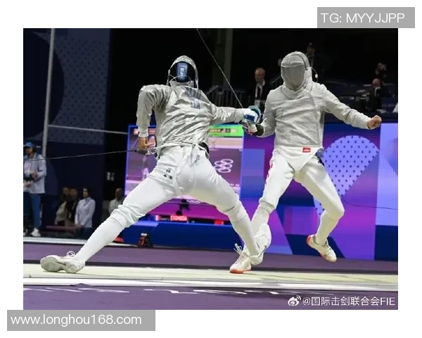 谢里夫与古泰斯展开激烈对决直播全程回顾与精彩瞬间分析