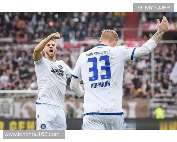 沙尔克04主场迎战比勒费尔德期待重返胜利轨道的激烈对决